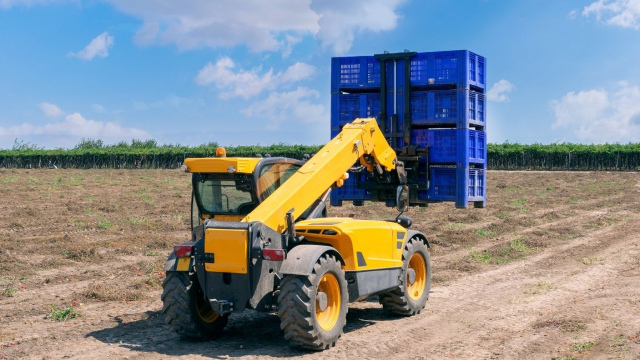 Safety First: The Importance of Operator Training for Heavy-Duty Equipment